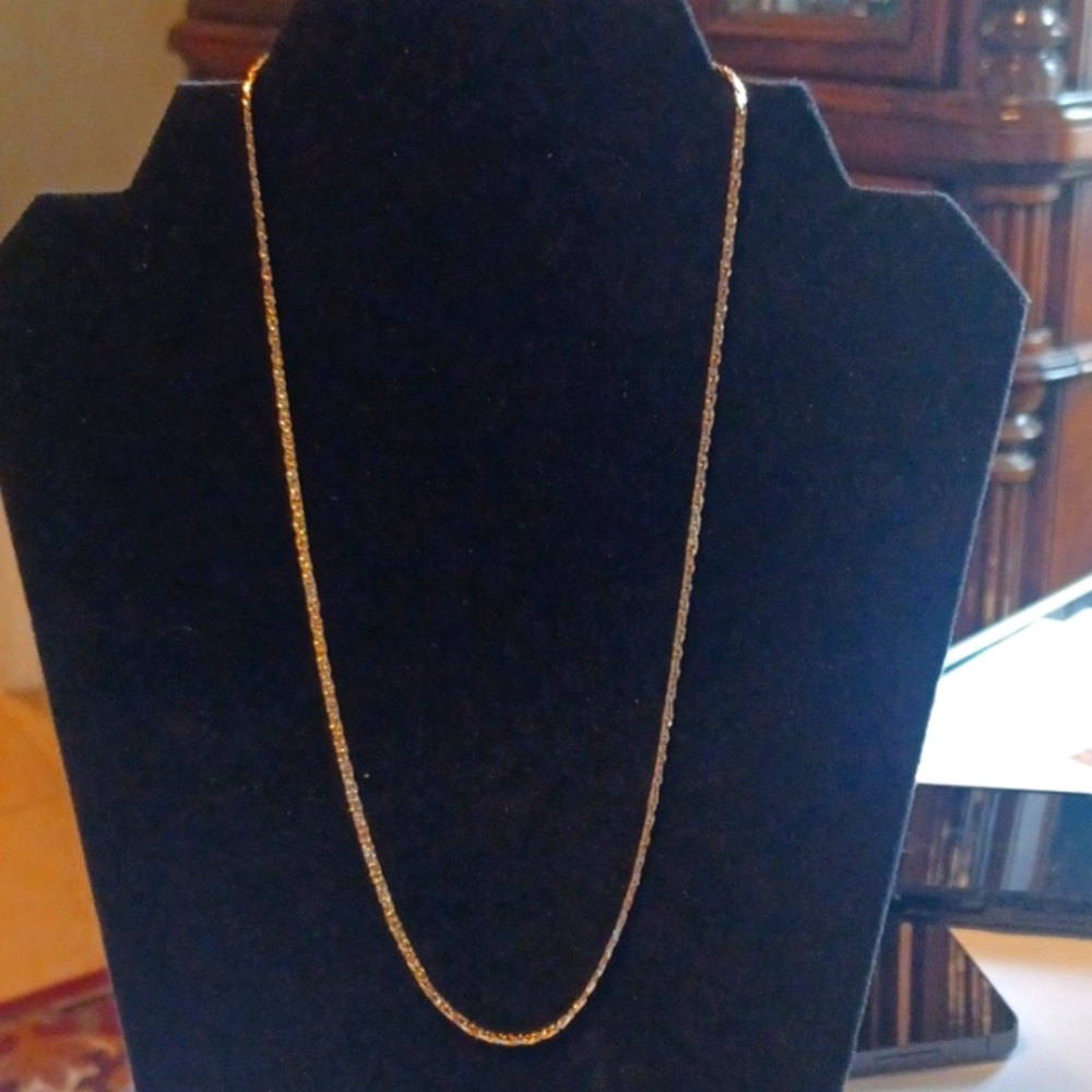14K GOLD PLATED NECKLACE , 20 INCHES, NEW